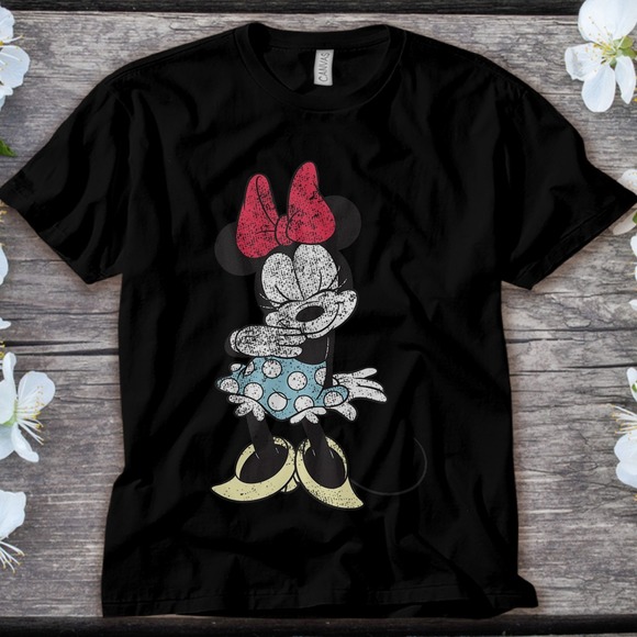 Disney Shy Minnie Mouse T-Shirt Cute Minnie Face T-Shirt Unisex Adult T-shirt - Picture 1 of 2
